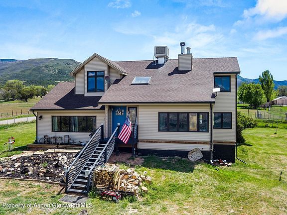 3rd image of 333 County Road 337