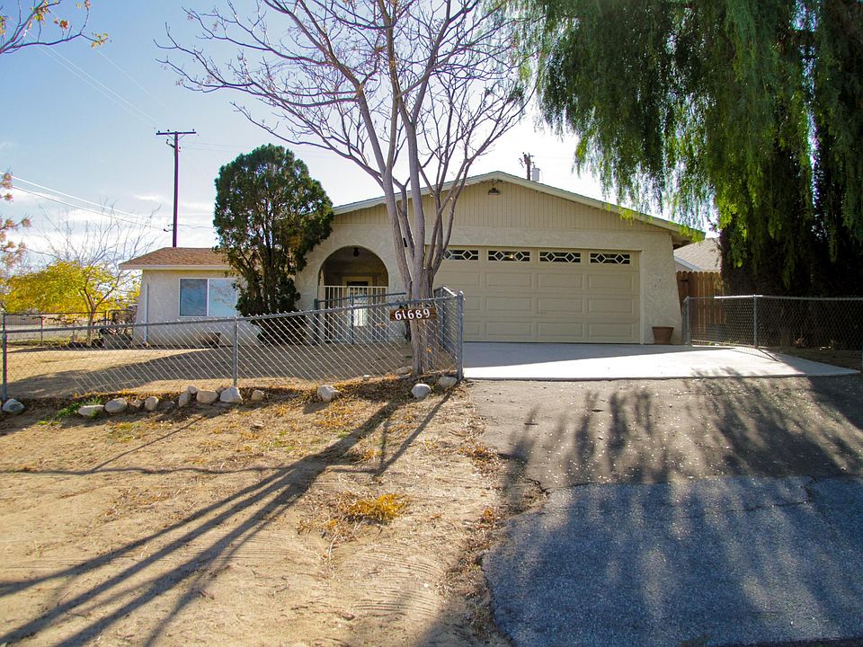 1st image of 61689 Palm Vista Dr