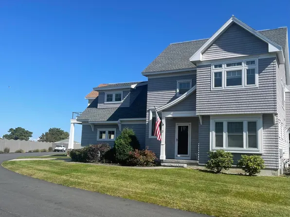 3 Sailboat Lane, Saco, ME 04072