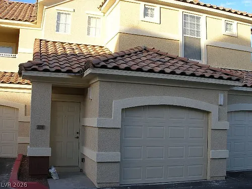5855 Valley Dr Photo 1