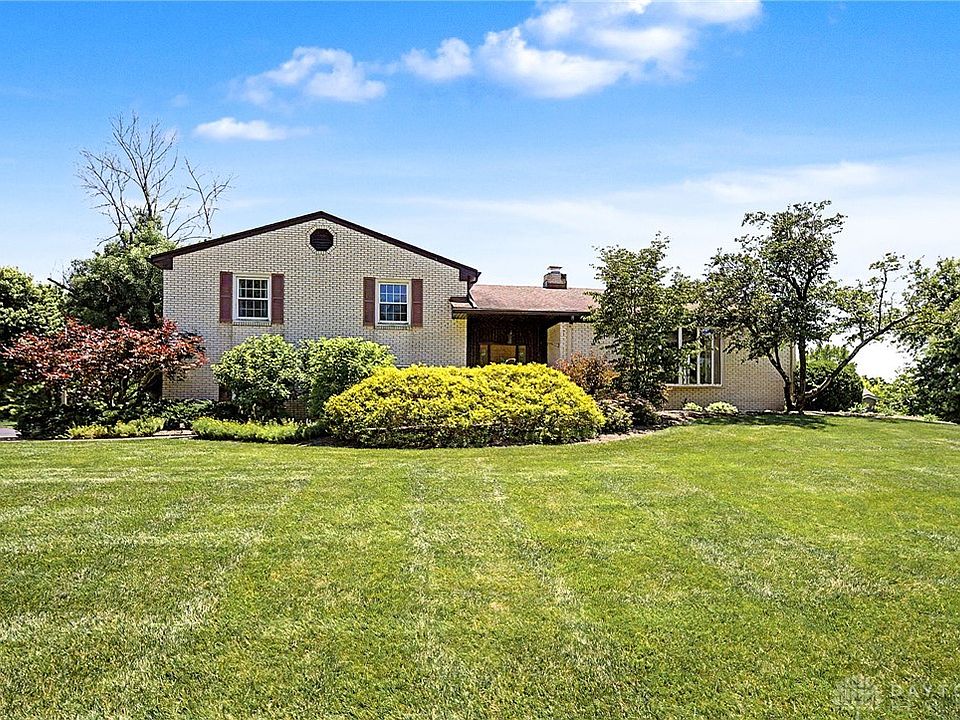 1st image of 174 Marbrook Dr