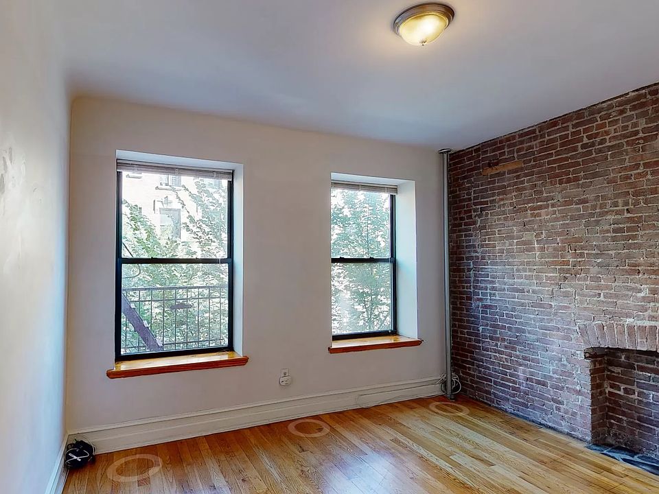 1st image of 100 W 141st St APT 35