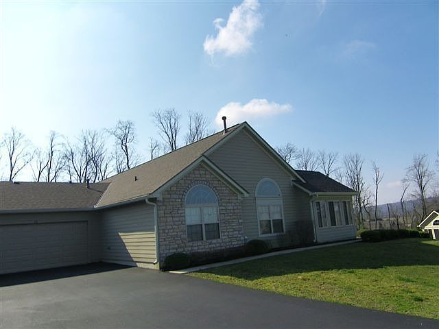 1st image of 58 Amberside Dr