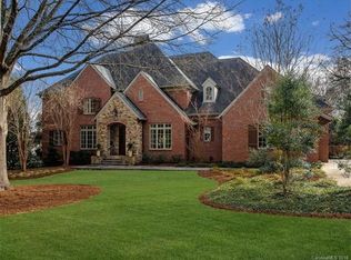 2429 Red Fox Tl, Charlotte, NC 28211