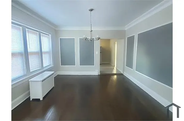 Building Photo - 8028 S Phillips Ave #3