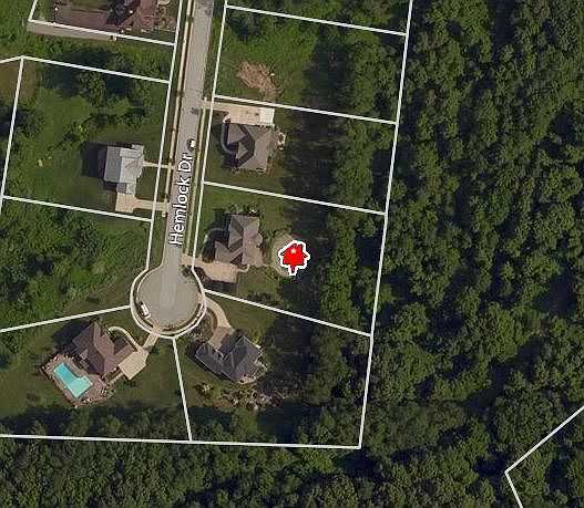 1st image of 1345 Hemlock Dr