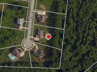 1345 Hemlock Dr, North Huntingdon, PA 15642