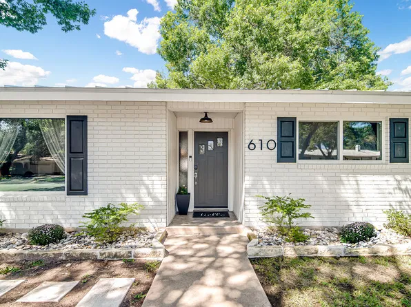 610 Kristofer St, Fredericksburg, TX 78624