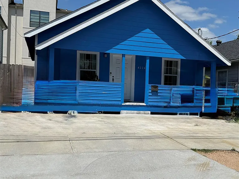 4224 Marina St — Photo 13