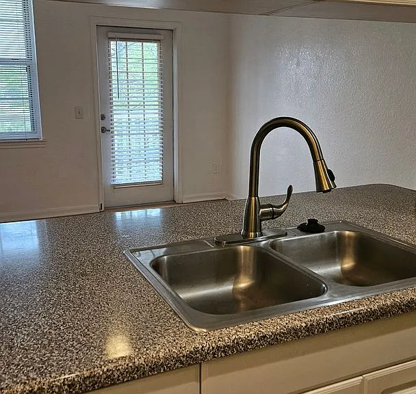 860 N Orange Ave #273 — Photo 8