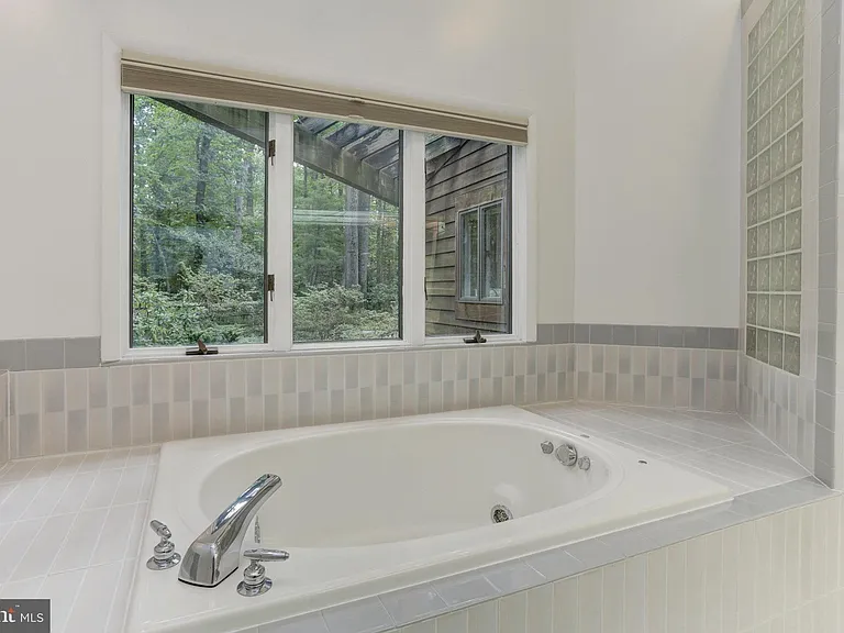 10373 Currycomb Ct — Photo 19