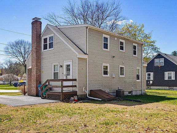 2nd image of 10 Tercentennial Dr