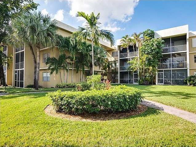 1st image of 4235 N University Dr #1303