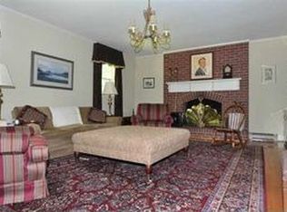 107 Hillcrest Dr, Chester, SC 29706