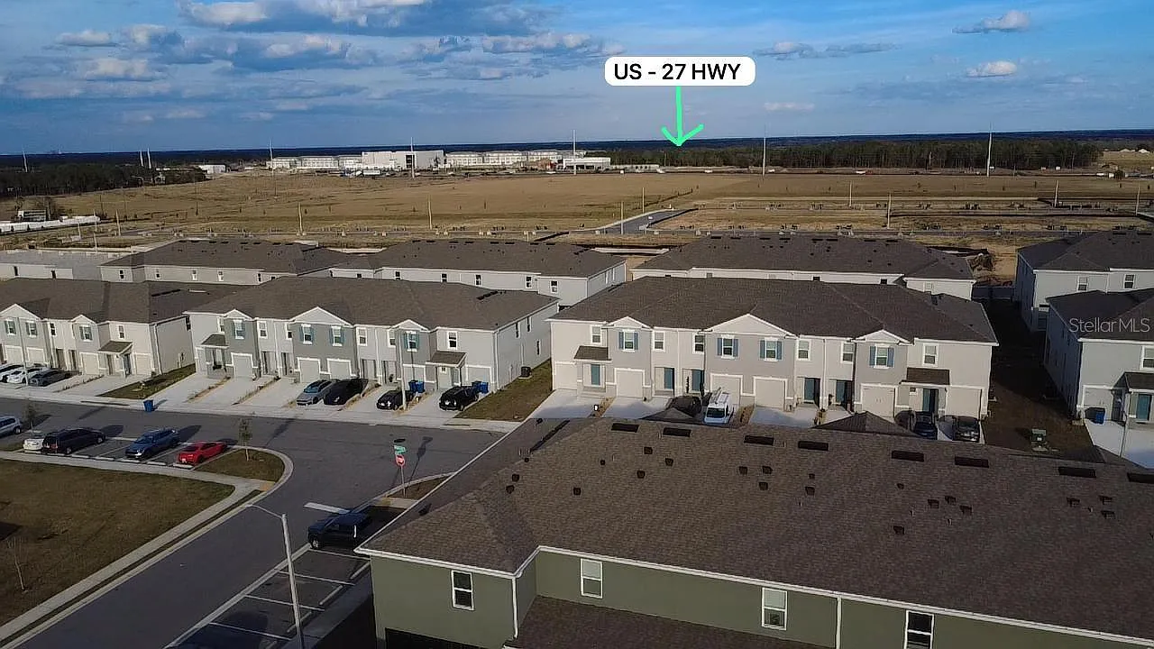 3 bed, 1463 sqft, $2,100 — Photo 2