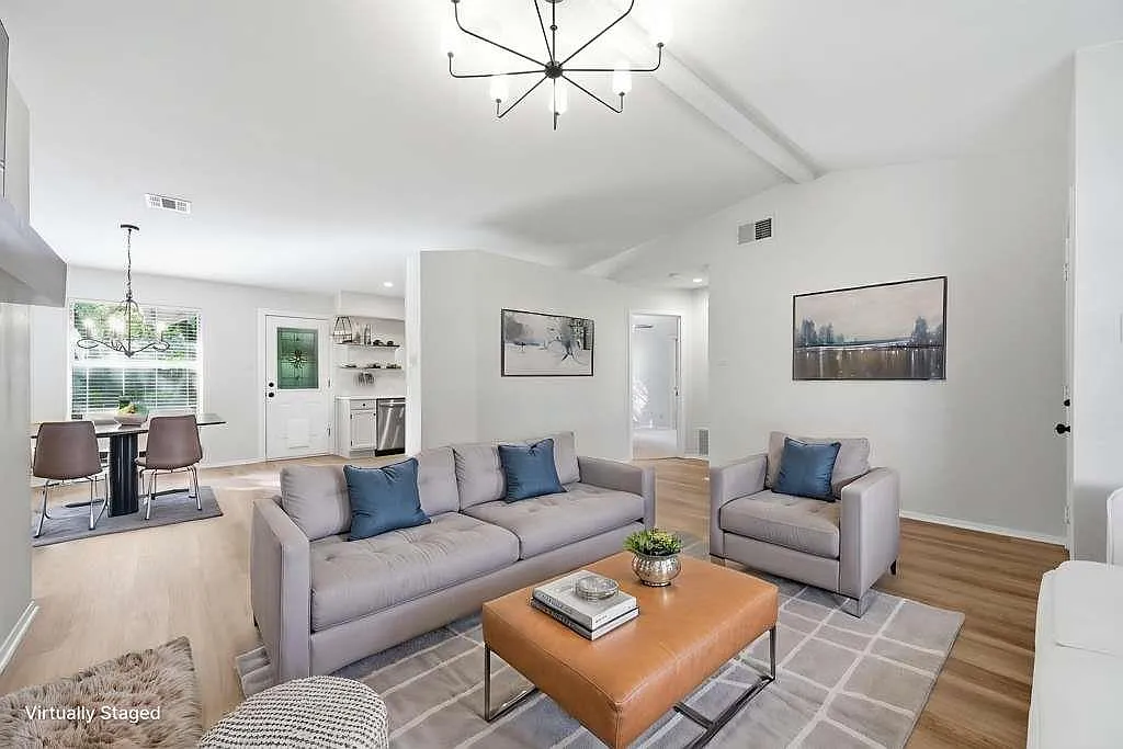 3 bed, 2.0 bath, 1108 sqft, $2,200 — Photo 3
