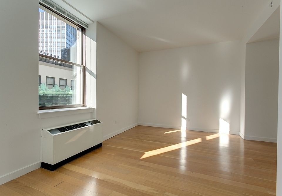 1st image of 37 Wall St APT 9B