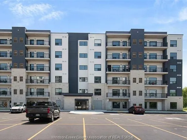 3340 Stella Cres #520, Windsor, ON N8T 3R8