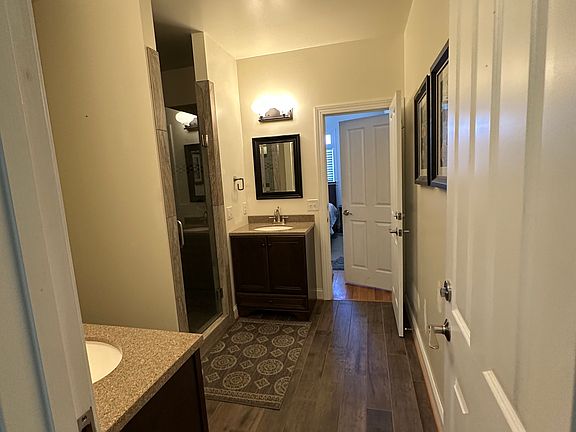 5th image of 37 W Main St