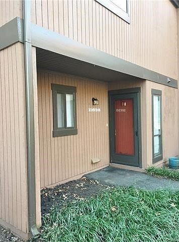 Private End Unit! 11638 E. Briar Patch Drive