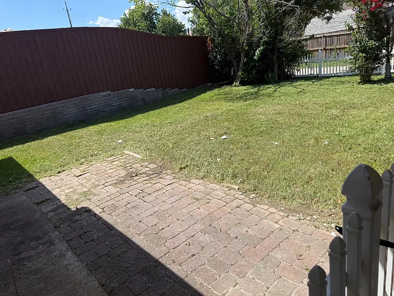 2737 Windswept Ln — Photo 17