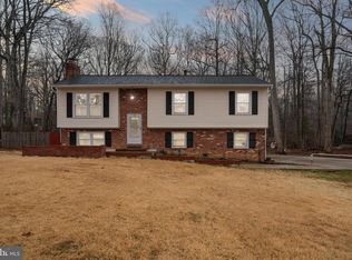 319 Cropp Rd, Fredericksburg, VA 22406