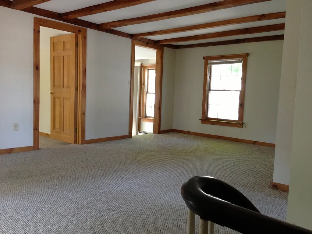 1 bed, 1100 sqft, $1,875 — Photo 4