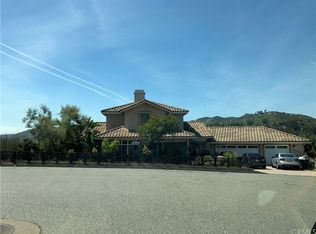 2027 Cherokee Ln, Escondido, CA 92026