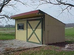 5th image of 723 E County Road 1200 N