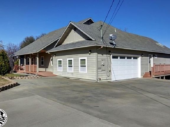 2nd image of 21224 Jimmersall Ln #12/103