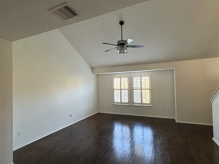 2244 Ann St — Photo 8