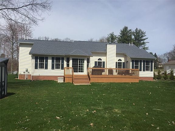 2nd image of 1071 Woodmont Dr