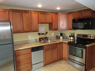 1540 Vallejo St #3, San Francisco, CA 94109