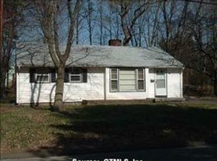 33 Daniel Blvd, Bloomfield, CT 06002