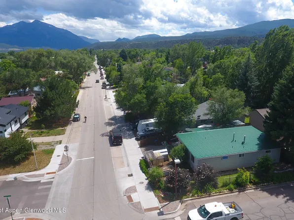 525 N 8th St, Carbondale, CO 81623