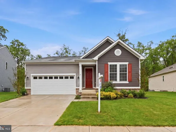12329 Gemstone Dr, Hagerstown, MD 21740