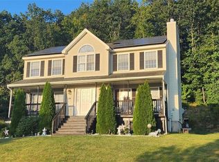 68 Tyler Hill Rd, Naugatuck, CT 06770