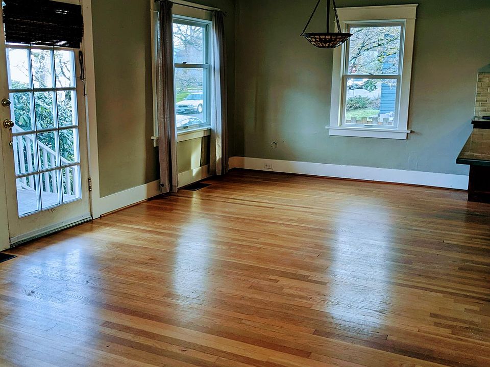 Front room, open floorlan to kitchen