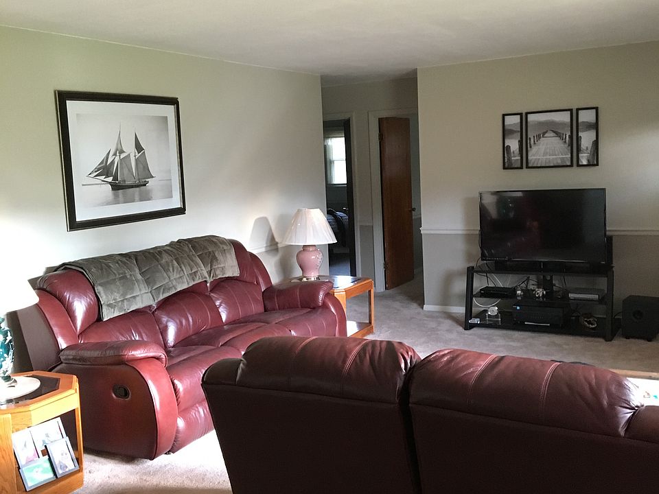 1st image of 5775 Wallingwood Dr