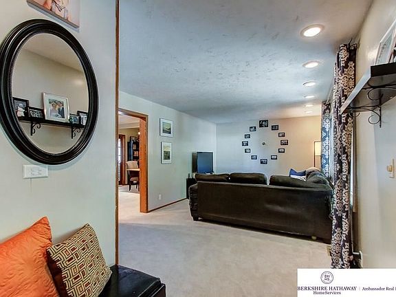3rd image of 12443 Westwood Ln