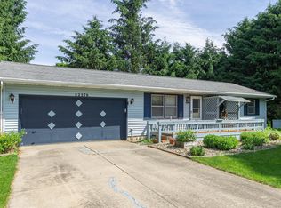 22376 Happy Dr, Cassopolis, MI 49031