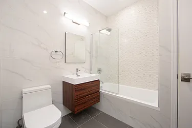 Rented by Living New York