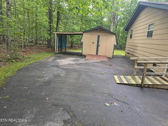 3rd image of 4007 Kato Dr
