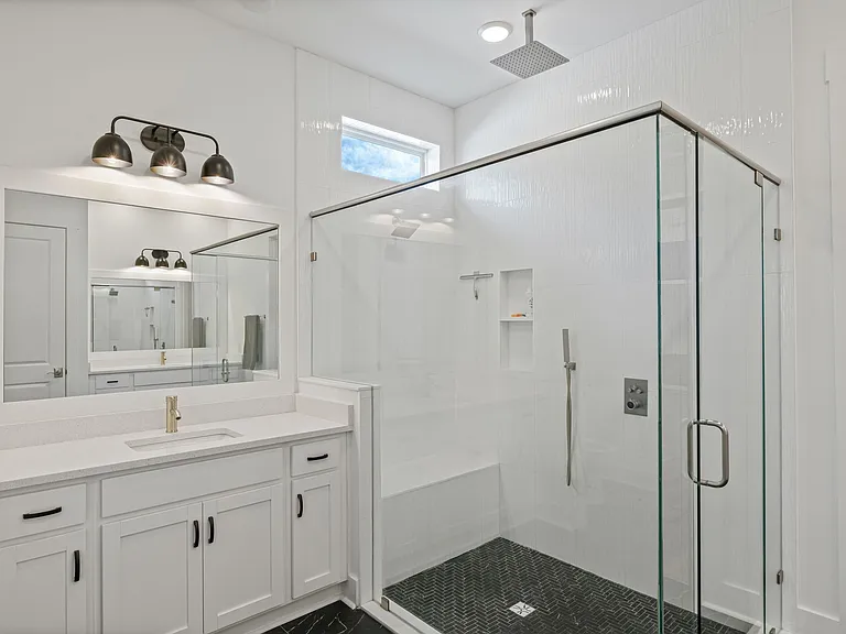 298 W Lafayette Rd — Photo 31