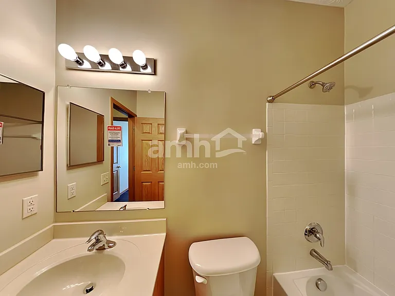 1468 E Quail Run Dr — Photo 14
