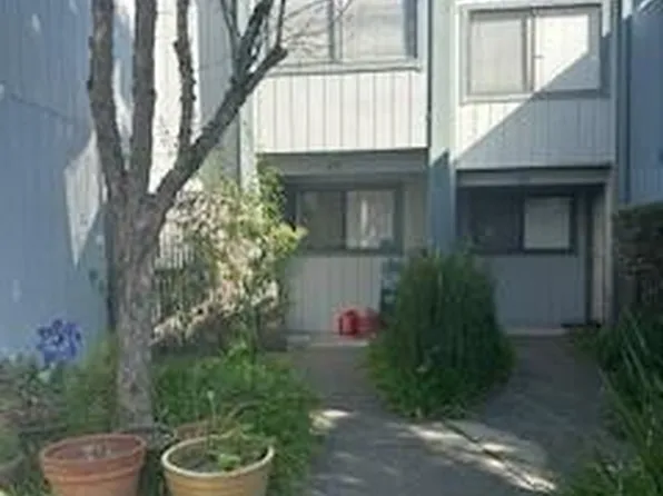 (undisclosed Address), Santa Rosa, CA 95401