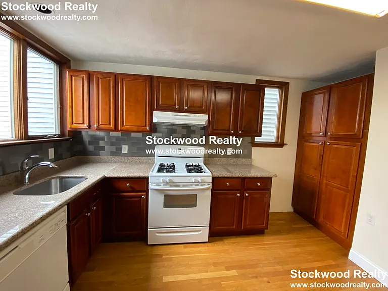 51 Telegraph St #2 — Photo 2