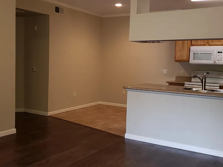 5401 E Van Buren St #1099 — Photo 5