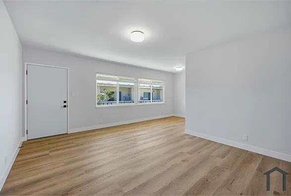 1511 Corinth Ave #6 — Photo 2
