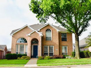 484 Crestview Point Dr, Lewisville, TX 75067